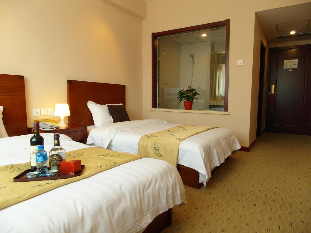 Tianjin Jinma Hotel الغرفة الصورة